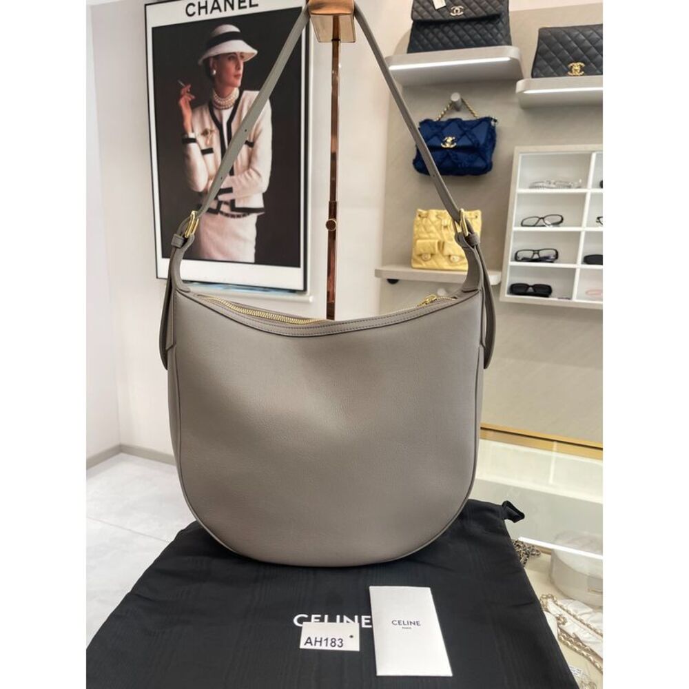 Celine Women Pre-Loved Bag Brand New Condition - Picture 2 of 9